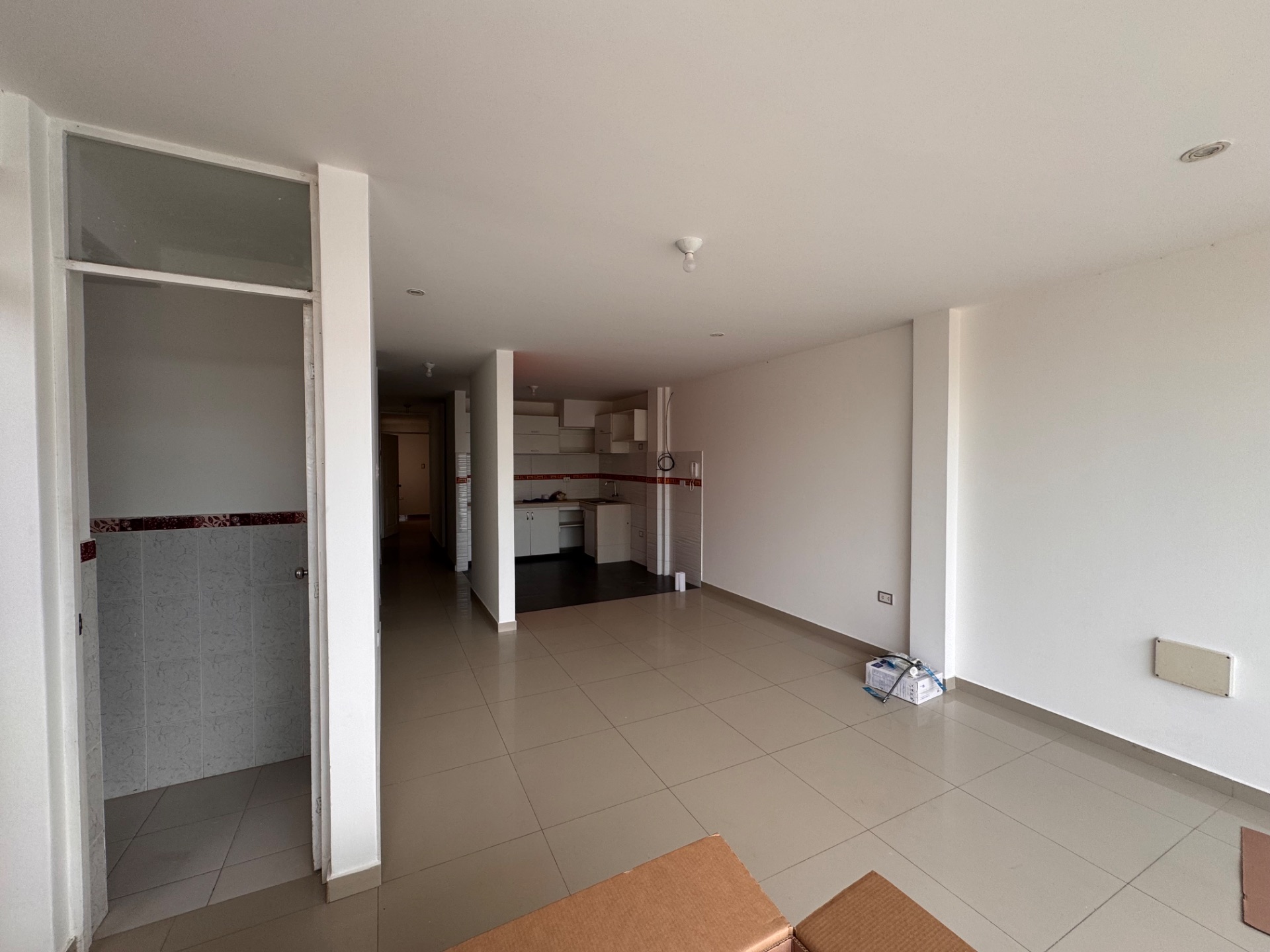 Alquilo departamento en Miraflores Country Club